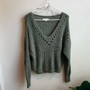 Aeropostale V-neck Green Knit Sweater